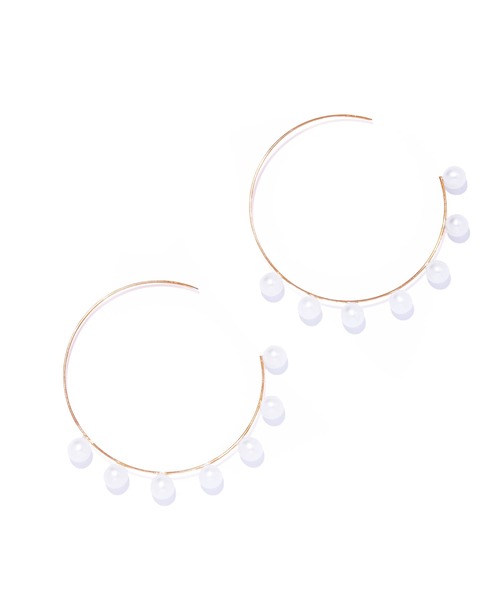 les bonbon(ルボンボン)の「【les bon bon】flotter pearl hoop pierce M/フロテ パール フープ ピアス M 両耳 BOB913(ピアス(両耳用)・レディース・ホワイト・FREE)」の2枚目の写真