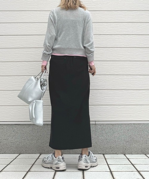 Q（キュー）の「レイヤード風バイカラーカーディガン（カーディガン/ボレロ・レディース・ライトグレー/アイボリー・MEDIUM）」の13枚目の写真