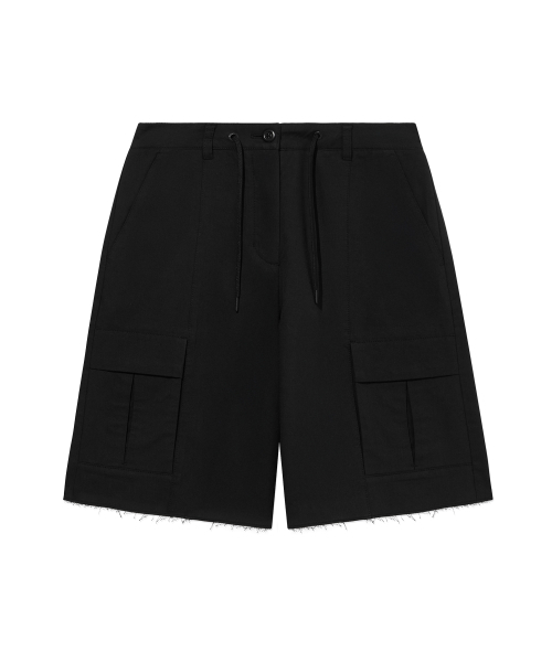 COVERNAT WOMAN(カバーナットウーマン)の「ウィメンズカーゴバermudaショーツブラック(その他パンツ・レディース・その他・WS/WM)」の2枚目の写真
