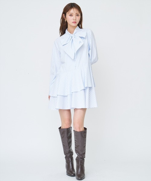 AND COUTURE(アンドクチュール)の「アシメストライプミニワンピース(ワンピース・レディース・ブルー系その他/ホワイト系その他・FREE)」の14枚目の写真