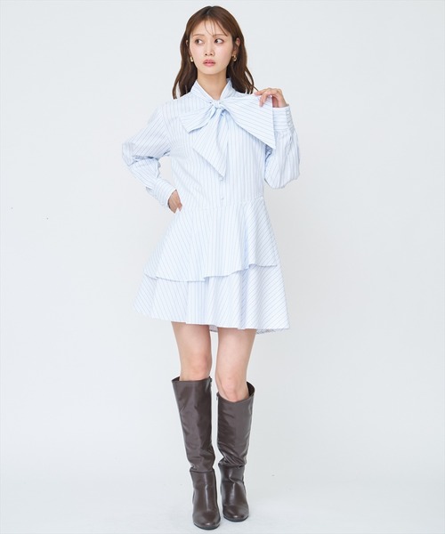 AND COUTURE(アンドクチュール)の「アシメストライプミニワンピース(ワンピース・レディース・ブルー系その他/ホワイト系その他・FREE)」の5枚目の写真