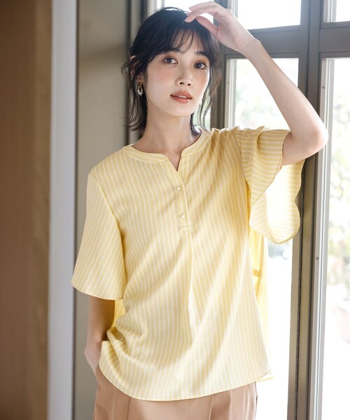 ANY SIS（エニィスィス）の「スムージーポリエステル スキッパー ブラウス（シャツ/ブラウス・レディース・ホワイト系1/ライトイエロー系1/ネイビー系/ライトグリーン系・MEDIUM）」の9枚目の写真