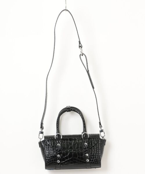 Vivienne Westwood(ヴィヴィアンウエストウッド)の「BETTINA MINI CROSSBODY(ショルダーバッグ・レディース・ブラック・FREE)」の2枚目の写真