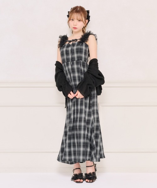 apres jour（アプレジュール）の「肩チュールマーメイドキャミワンピース（ワンピース・レディース・ブラック系その他/ブラウン系その他/グレー系その他・SMALL/X-LARGE/MEDIUM）」の16枚目の写真