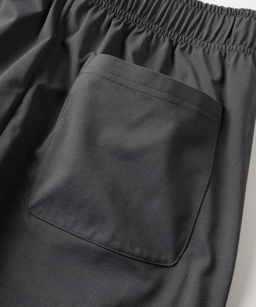 SlashDate(スラッシュデイト)の「【71】クイックドライ ルームウェア/ドロストTシャツ&ショートパンツ/セットアップ/2点セット/吸水速乾(セットアップ・メンズ・チャコールグレー/ブラック・XL/L/M)」の13枚目の写真