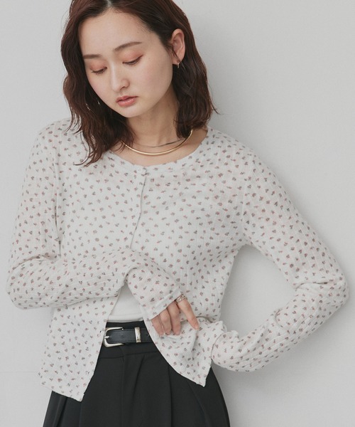 ad thie(アドティエ)の「小花柄 透かし編み ニットカーディガン リブキャミソールセット(カーディガン/ボレロ・レディース・オフホワイト・FREE)」の11枚目の写真