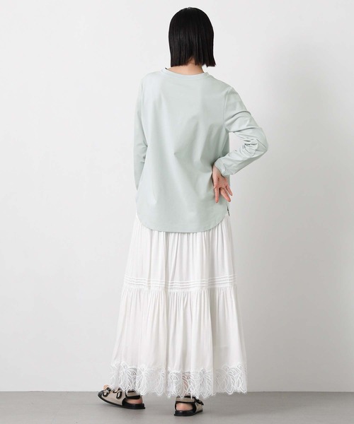 Gready Brilliant（グレディブリリアン）の「Ｃａｌｍｅ刺しゅうクルーネックカットソー（Tシャツ/カットソー・レディース・オフホワイト/ライトブルー・38）」の13枚目の写真