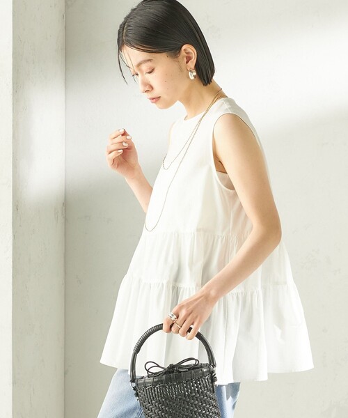SHIPS(シップス)の「〈接触冷感 / 撥水加工〉TEXBRID(R) タフタ ノースリーブ ブラウス(シャツ/ブラウス・レディース・ブラック/オフホワイト/ロイヤルブルー・ONE SIZE)」の21枚目の写真