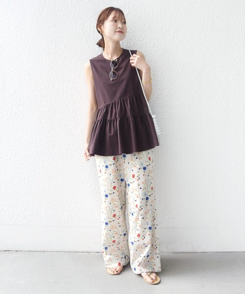 SHIPS（シップス）の「〈接触冷感 / 撥水加工〉TEXBRID(R) タフタ ノースリーブ ブラウス（シャツ/ブラウス・レディース・ブラック/オフホワイト/ロイヤルブルー/ブラウン・ONE SIZE）」の6枚目の写真