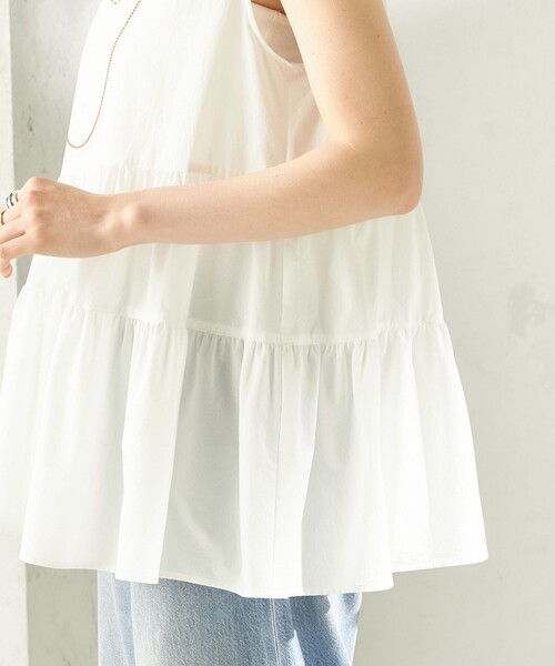 SHIPS(シップス)の「〈接触冷感 / 撥水加工〉TEXBRID(R) タフタ ノースリーブ ブラウス(シャツ/ブラウス・レディース・ブラック/オフホワイト/ロイヤルブルー・ONE SIZE)」の12枚目の写真