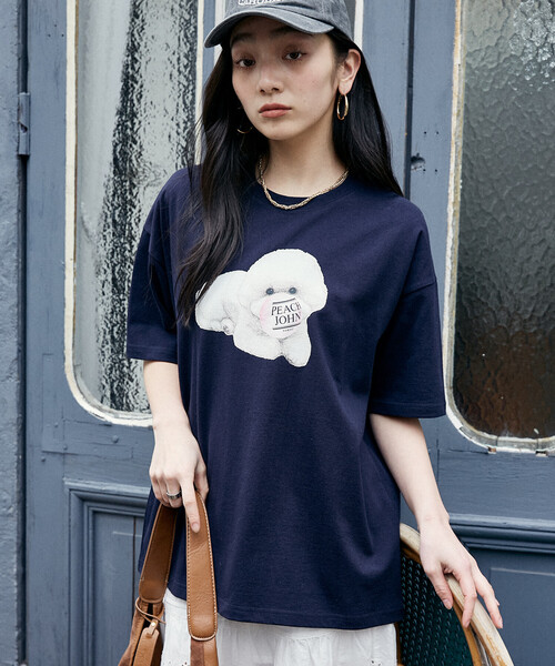PEACH JOHN(ピーチジョン)の「PEACH JOHN × PUBLUX/ピーチ・ジョン バルーン ロゴ ドッグ Tシャツ 限定展開(Tシャツ/カットソー・メンズ・ホワイト/ピンク/ネイビー/ブラック・SMALL/MEDIUM/LARGE)」の3枚目の写真