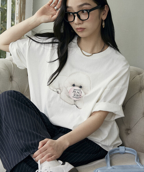 PEACH JOHN(ピーチジョン)の「PEACH JOHN × PUBLUX/ピーチ・ジョン バルーン ロゴ ドッグ Tシャツ 限定展開(Tシャツ/カットソー・メンズ・ホワイト/ピンク/ネイビー/ブラック・SMALL/MEDIUM/LARGE)」の1枚目の写真