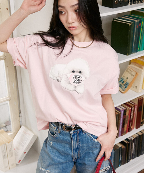 PEACH JOHN(ピーチジョン)の「PEACH JOHN × PUBLUX/ピーチ・ジョン バルーン ロゴ ドッグ Tシャツ 限定展開(Tシャツ/カットソー・メンズ・ホワイト/ピンク/ネイビー/ブラック・SMALL/MEDIUM/LARGE)」の4枚目の写真
