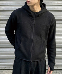 UNDEROFF（アンダーオフ）の「ワッフルクロップフィンガーホールジップアップフードブラック（パーカー）」
