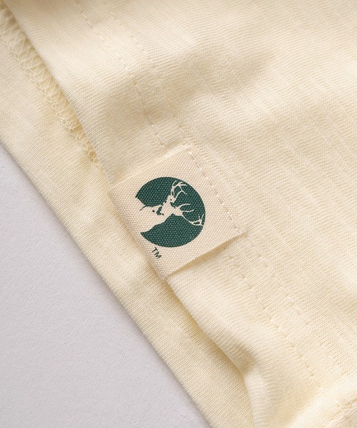 CAPTAIN STAG(キャプテンスタッグ)の「【76】【CAPTAIN STAG/キャプテンスタッグ】ワンポイントワッペン スラブ クルーネック Tシャツ/ユニセックス/レディース/メンズ(Tシャツ/カットソー・メンズ・ベージュ/ライトグリーン/ホワイト/ライトブルー・L/M)」の9枚目の写真