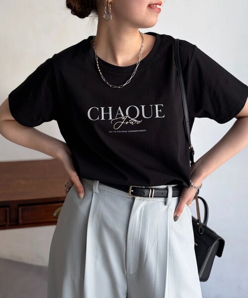 Chez toi(シェトワ)の「機能素材ロゴT(Tシャツ/カットソー・レディース・ブラック/グレイッシュベージュ/オフホワイト/ブラック系その他・FREE)」の2枚目の写真