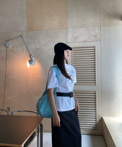 DER KOFFER（デルコッファー）の「HOBO MINOSA [BLUE]_LARGE（ショルダーバッグ・レディース・その他・FREE）」の5枚目の写真