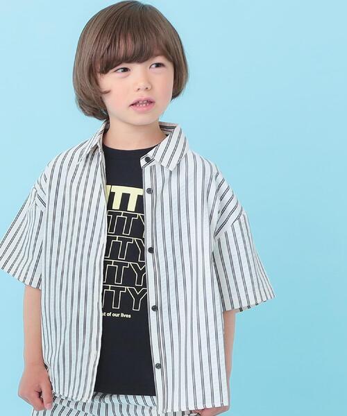 SHOO・LA・RUE(シューラルー)の「【セットアップ可能/親子リンク】サッカーストライプシャツ(シャツ/ブラウス・キッズ・ホワイト系5/ピンク系3・11/12/13/14)」の1枚目の写真