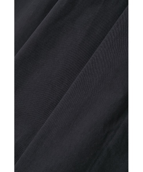 CLANE(クラネ)の「PANELL PLEAT SQUARE SLEEVE SHIRTS(シャツ/ブラウス・レディース・ホワイト/ネイビー/ミント・2/1)」の10枚目の写真