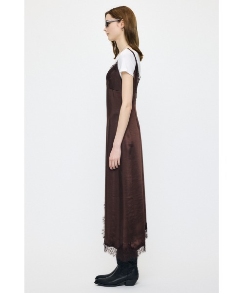 MOUSSY(マウジー)の「LACE SATIN スリップドレス(ワンピース・レディース・ブラウン/ブラック・1/2)」の7枚目の写真