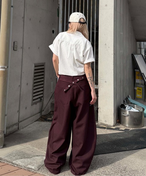 sedacle(セダクル)の「バッグベルトカーブスラックス(スラックス・メンズ・ボルドー/ブラック・SMALL/LARGE/MEDIUM)」の20枚目の写真