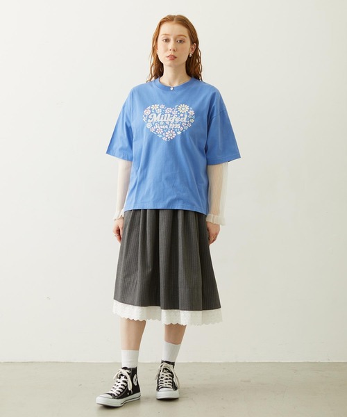 MILKFED.（ミルクフェド）の「HEART FLOWER EMBROIDERY S/S TEE（Tシャツ/カットソー・レディース・ホワイト/ブラック/ライトブルー・L/M）」の7枚目の写真