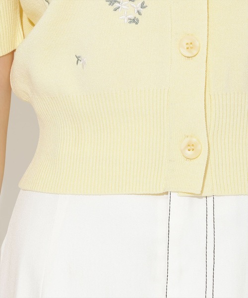 WILLSELECTION（ウィルセレクション）の「小花刺繍タックスリーブカーディガン（カーディガン/ボレロ・レディース・オフホワイト/ブルー/ピンク/イエロー/ネイビー・FREE）」の18枚目の写真