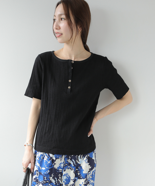 JOURNAL STANDARD relume（ジャーナルスタンダード　レリューム）の「ヘンリーネックランダムリブTシャツ（Tシャツ/カットソー・レディース・ピンク/ホワイト/ブラック/カーキ・FREE）」の6枚目の写真