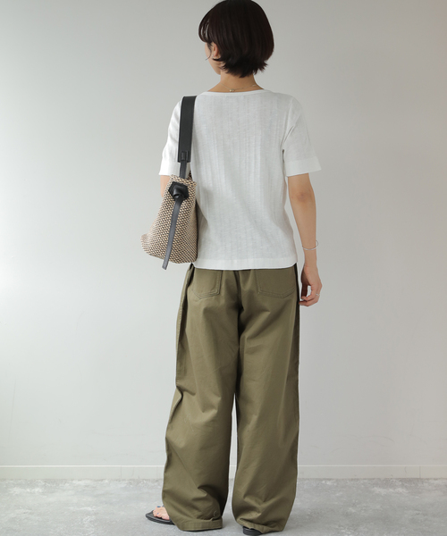 JOURNAL STANDARD relume（ジャーナルスタンダード　レリューム）の「ヘンリーネックランダムリブTシャツ（Tシャツ/カットソー・レディース・ピンク/ホワイト/ブラック/カーキ・FREE）」の12枚目の写真