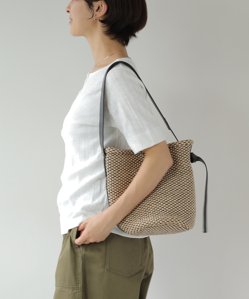 JOURNAL STANDARD relume（ジャーナルスタンダード　レリューム）の「ヘンリーネックランダムリブTシャツ（Tシャツ/カットソー・レディース・ピンク/ホワイト/ブラック/カーキ・FREE）」の14枚目の写真