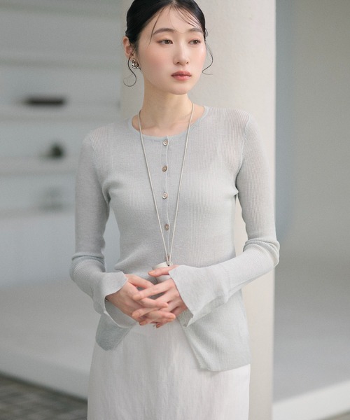 LAULEN（ローレン）の「sheer rib knit cardigan /シアーリブニットカーディガン（カーディガン/ボレロ・レディース・ベージュ/アイボリー/ブラック/グリーン/ライトブルー・FREE）」の5枚目の写真