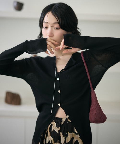 LAULEN（ローレン）の「sheer rib knit cardigan /シアーリブニットカーディガン（カーディガン/ボレロ・レディース・ベージュ/アイボリー/ブラック/グリーン/ライトブルー・FREE）」の6枚目の写真