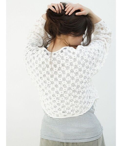 FIKA.(フィーカ)の「Lace front hook top(シャツ/ブラウス・レディース・ブラック/ホワイト・MEDIUM)」の5枚目の写真