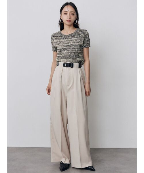 MURUA(ムルーア)の「オーバータックワイドパンツ【ベルト付】 夏服(スラックス・レディース・ライトグリーン/ブラック/アイボリー・2/1)」の12枚目の写真