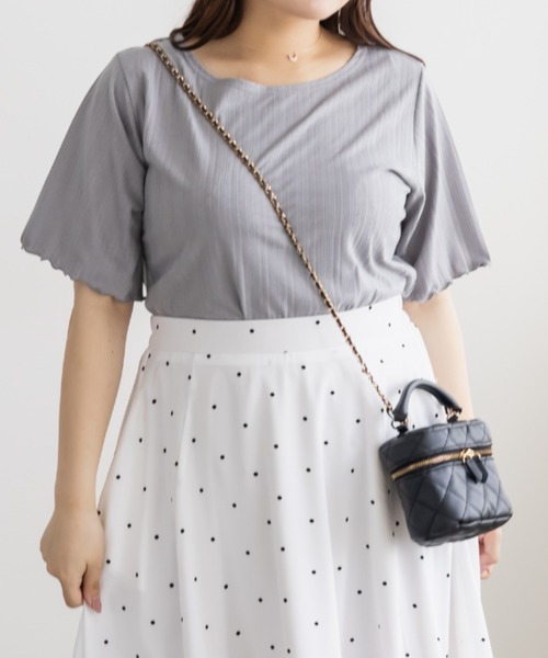 CLETTE（クレット）の「CLETTEオリジナル裾メローシンプルTシャツ（Tシャツ/カットソー・レディース・オフホワイト/グレー・4L/LL/3L）」の7枚目の写真