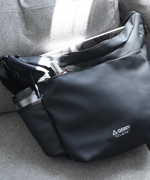 セール】GERRY 撥水加工 ボトル収納 日傘収納 ショルダーバッグ BAG