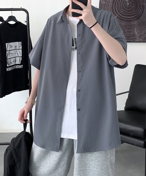 WESTBOY(ウエストボーイ)の「とろみ素材 ユニセックス オーバーサイズ ルーズシルエット ハーフスリーブシャツ WO26S16TP36(シャツ/ブラウス・メンズ・ホワイト/グレー/ブラック・FREE)」の3枚目の写真