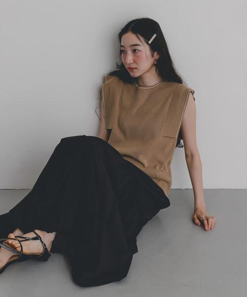 SENSE OF PLACE by URBAN RESEARCH(センスオブプレイスバイアーバンリサーチ)の「『洗濯可』パネルスリーブノースリセーター(ニット/セーター・レディース・レッド/ベージュ/アイボリー/ブラック・ONE)」の21枚目の写真