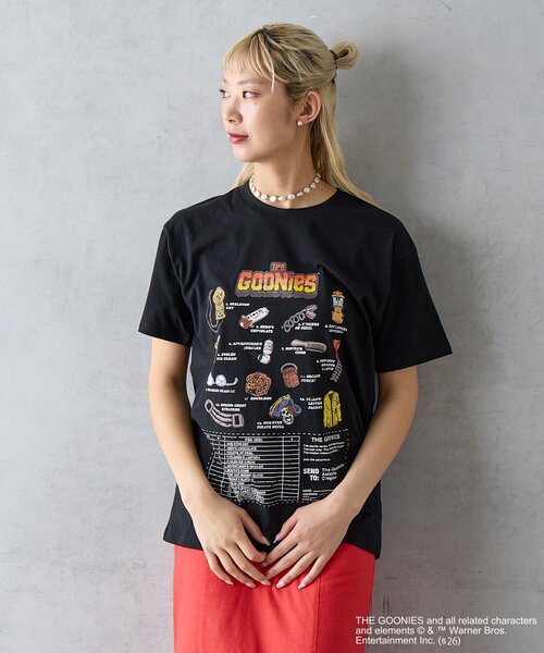 BIRTHDAY BAR(バースデイバー)の「BIRTHDAY BAR/The Goonies/Tシャツ(Tシャツ/カットソー・レディース・ブラック・MEDIUM/X-LARGE)」の1枚目の写真