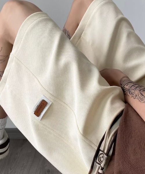 KELVIN(ケルヴァン)の「Textured Relax Shorts テクスチャードリラックスショーツ(その他パンツ・メンズ・ブラック/アイボリー・LARGE/MEDIUM)」の8枚目の写真