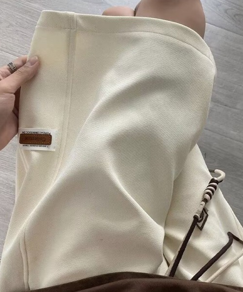 KELVIN(ケルヴァン)の「Textured Relax Shorts テクスチャードリラックスショーツ(その他パンツ・メンズ・ブラック/アイボリー・LARGE/MEDIUM)」の3枚目の写真