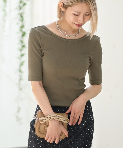 DESIGNWORKS(デザインワークス)の「テレコバックオープンクルーネックプルオーバー(Tシャツ/カットソー・レディース・チャコールグレー/カーキ・38)」の4枚目の写真