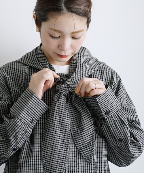 e-zakkamania stores(イーザッカマニアストアーズ)の「スカーフ付 チェック フーディーBIGシャツ(シャツ/ブラウス・レディース・ブラック/ベージュ・フリー)」の16枚目の写真