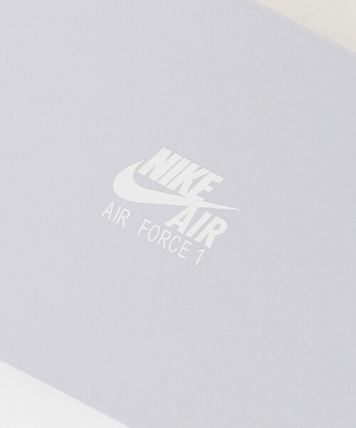 NIKE(ナイキ)の「<NIKE>AIR FORCE 1 07 スニーカー(スニーカー・メンズ・ホワイト/ブラック・28.5cm/27cm/26cm/29cm/26.5cm/28cm/27.5cm)」の3枚目の写真