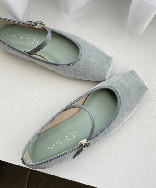 FLAT（フラット）の「《追加》スクエアソフトメリージェーン（その他シューズ・レディース・ブラック×ブラック/チョコ/モスグリーン/ブラウン系その他・24cm/21.5/25.5cm/25cm/21/24.5cm/23.5cm/23cm/22.5cm/22cm）」の16枚目の写真