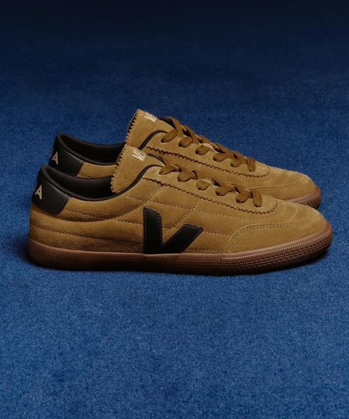 VEJA(ヴェジャ)の「VEJA Panenka スエードスニーカー(スニーカー・レディース・マスタード・37/23/38/24/39/25/40/25.5cm/41/26.5cm/42/27cm/43/28cm)」の4枚目の写真