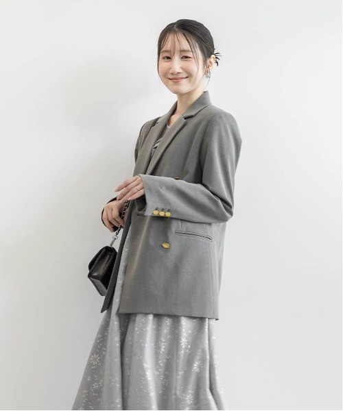 RANDA(ランダ)の「ダブルブレストテーラードジャケット(テーラードジャケット・レディース・ブラウン/ネイビー/グレー・0/1)」の10枚目の写真