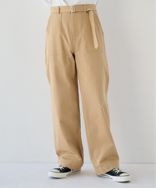 PUBLIC TOKYO（パブリックトウキョウ）の「【ZOZO限定26AW先行予約】ベルテッドチノベイカーパンツ（その他パンツ・メンズ・ベージュ/ブラック・1/2）」の3枚目の写真