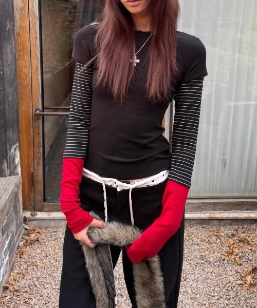 Vipoa(ヴィポア)の「Striped contrast layer tops(Tシャツ/カットソー・レディース・ブラック・FREE)」の7枚目の写真