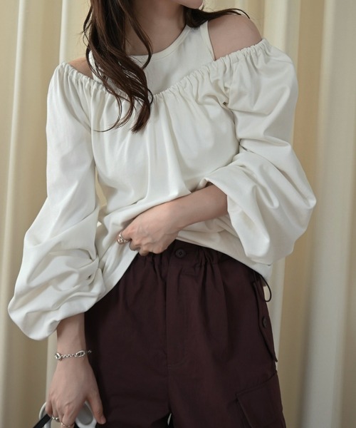 WILLFULLY(ウィルフリー)の「rib tank layered off shoulder tops(Tシャツ/カットソー・レディース・ヘザーグレー/アイボリー/ブラック・FREE)」の8枚目の写真